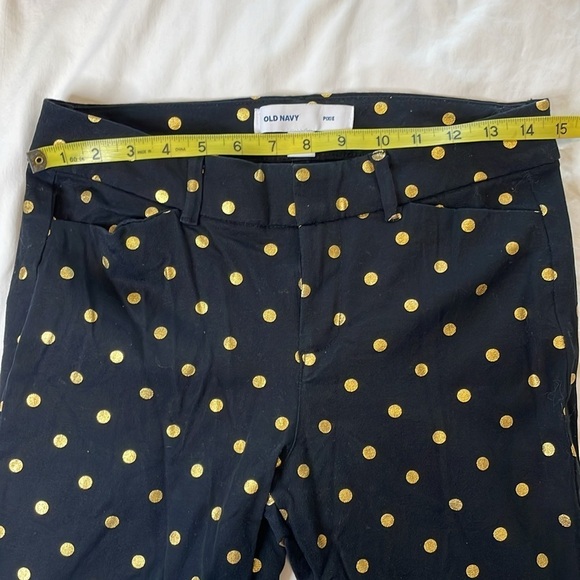 OLD NAVY Women’s Black with Gold Dots Pixie Stretch Ankle Pants Size 4 - Picture 7 of 10